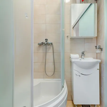 Fuer 5 Personen Ca, 48 M Sup2 In Split, Dalmatien Gespanschaft Dalmatien Apartment *